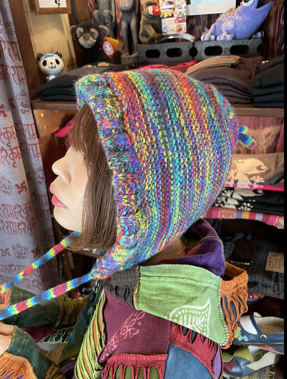 ネパール手編みボーダーニット帽